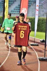 BIB: 
                            <button type="button" onclick="openModal(6104353)" class="btn btn-primary btn-sm float-right btn-popup" data-toggle="modal" data-target=".modal-high-quality">
                        <i class="fas fa-shopping-cart"></i> Add to Cart
                    </button>
                                            <button type="button" onclick="isThisMe(6104353, true)" class="btn btn-success btn-sm float-right btn-popup btn-isme hidden" data-toggle="tooltip" data-placement="bottom" title="นี่คือรูปของคุณใช่ไหม คลิกที่นี่เพื่อเอาเข้าอัลบั้ม">
                        <i class="fas fa-plus"></i> Add to album
                    </button>
                    <button type="button" onclick="isThisMe(6104353, false)" class="btn btn-warning btn-sm float-right btn-popup btn-isnotme hidden">
                        <i class="fas fa-ban"></i> Remove from album
                    </button>