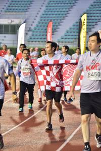 BIB: 8450, 6299
                            <button type="button" onclick="openModal(6104318)" class="btn btn-primary btn-sm float-right btn-popup" data-toggle="modal" data-target=".modal-high-quality">
                        <i class="fas fa-shopping-cart"></i> Add to Cart
                    </button>
                                            <button type="button" onclick="isThisMe(6104318, true)" class="btn btn-success btn-sm float-right btn-popup btn-isme hidden" data-toggle="tooltip" data-placement="bottom" title="นี่คือรูปของคุณใช่ไหม คลิกที่นี่เพื่อเอาเข้าอัลบั้ม">
                        <i class="fas fa-plus"></i> Add to album
                    </button>
                    <button type="button" onclick="isThisMe(6104318, false)" class="btn btn-warning btn-sm float-right btn-popup btn-isnotme hidden">
                        <i class="fas fa-ban"></i> Remove from album
                    </button>