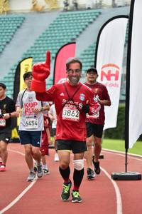 BIB: 3862, 6454
                            <button type="button" onclick="openModal(6105094)" class="btn btn-primary btn-sm float-right btn-popup" data-toggle="modal" data-target=".modal-high-quality">
                        <i class="fas fa-shopping-cart"></i> Add to Cart
                    </button>
                                            <button type="button" onclick="isThisMe(6105094, true)" class="btn btn-success btn-sm float-right btn-popup btn-isme hidden" data-toggle="tooltip" data-placement="bottom" title="นี่คือรูปของคุณใช่ไหม คลิกที่นี่เพื่อเอาเข้าอัลบั้ม">
                        <i class="fas fa-plus"></i> Add to album
                    </button>
                    <button type="button" onclick="isThisMe(6105094, false)" class="btn btn-warning btn-sm float-right btn-popup btn-isnotme hidden">
                        <i class="fas fa-ban"></i> Remove from album
                    </button>