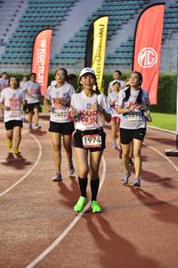 BIB: 7402, 3848, 1974
                            <button type="button" onclick="openModal(6104467)" class="btn btn-primary btn-sm float-right btn-popup" data-toggle="modal" data-target=".modal-high-quality">
                        <i class="fas fa-shopping-cart"></i> Add to Cart
                    </button>
                                            <button type="button" onclick="isThisMe(6104467, true)" class="btn btn-success btn-sm float-right btn-popup btn-isme hidden" data-toggle="tooltip" data-placement="bottom" title="นี่คือรูปของคุณใช่ไหม คลิกที่นี่เพื่อเอาเข้าอัลบั้ม">
                        <i class="fas fa-plus"></i> Add to album
                    </button>
                    <button type="button" onclick="isThisMe(6104467, false)" class="btn btn-warning btn-sm float-right btn-popup btn-isnotme hidden">
                        <i class="fas fa-ban"></i> Remove from album
                    </button>