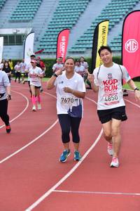 BIB: 2706, 7670, 4850
                            <button type="button" onclick="openModal(6105015)" class="btn btn-primary btn-sm float-right btn-popup" data-toggle="modal" data-target=".modal-high-quality">
                        <i class="fas fa-shopping-cart"></i> Add to Cart
                    </button>
                                            <button type="button" onclick="isThisMe(6105015, true)" class="btn btn-success btn-sm float-right btn-popup btn-isme hidden" data-toggle="tooltip" data-placement="bottom" title="นี่คือรูปของคุณใช่ไหม คลิกที่นี่เพื่อเอาเข้าอัลบั้ม">
                        <i class="fas fa-plus"></i> Add to album
                    </button>
                    <button type="button" onclick="isThisMe(6105015, false)" class="btn btn-warning btn-sm float-right btn-popup btn-isnotme hidden">
                        <i class="fas fa-ban"></i> Remove from album
                    </button>