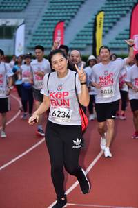 BIB: 8016, 6234
                            <button type="button" onclick="openModal(6104734)" class="btn btn-primary btn-sm float-right btn-popup" data-toggle="modal" data-target=".modal-high-quality">
                        <i class="fas fa-shopping-cart"></i> Add to Cart
                    </button>
                                            <button type="button" onclick="isThisMe(6104734, true)" class="btn btn-success btn-sm float-right btn-popup btn-isme hidden" data-toggle="tooltip" data-placement="bottom" title="นี่คือรูปของคุณใช่ไหม คลิกที่นี่เพื่อเอาเข้าอัลบั้ม">
                        <i class="fas fa-plus"></i> Add to album
                    </button>
                    <button type="button" onclick="isThisMe(6104734, false)" class="btn btn-warning btn-sm float-right btn-popup btn-isnotme hidden">
                        <i class="fas fa-ban"></i> Remove from album
                    </button>