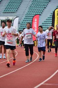 BIB: 1956, 6057, 3446
                            <button type="button" onclick="openModal(6105842)" class="btn btn-primary btn-sm float-right btn-popup" data-toggle="modal" data-target=".modal-high-quality">
                        <i class="fas fa-shopping-cart"></i> Add to Cart
                    </button>
                                            <button type="button" onclick="isThisMe(6105842, true)" class="btn btn-success btn-sm float-right btn-popup btn-isme hidden" data-toggle="tooltip" data-placement="bottom" title="นี่คือรูปของคุณใช่ไหม คลิกที่นี่เพื่อเอาเข้าอัลบั้ม">
                        <i class="fas fa-plus"></i> Add to album
                    </button>
                    <button type="button" onclick="isThisMe(6105842, false)" class="btn btn-warning btn-sm float-right btn-popup btn-isnotme hidden">
                        <i class="fas fa-ban"></i> Remove from album
                    </button>