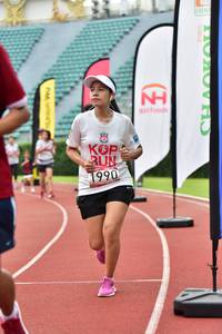 BIB: 1990
                            <button type="button" onclick="openModal(6105423)" class="btn btn-primary btn-sm float-right btn-popup" data-toggle="modal" data-target=".modal-high-quality">
                        <i class="fas fa-shopping-cart"></i> Add to Cart
                    </button>
                                            <button type="button" onclick="isThisMe(6105423, true)" class="btn btn-success btn-sm float-right btn-popup btn-isme hidden" data-toggle="tooltip" data-placement="bottom" title="นี่คือรูปของคุณใช่ไหม คลิกที่นี่เพื่อเอาเข้าอัลบั้ม">
                        <i class="fas fa-plus"></i> Add to album
                    </button>
                    <button type="button" onclick="isThisMe(6105423, false)" class="btn btn-warning btn-sm float-right btn-popup btn-isnotme hidden">
                        <i class="fas fa-ban"></i> Remove from album
                    </button>