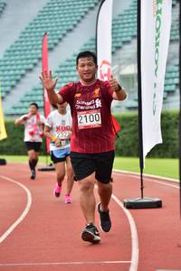 BIB: 2100, 232
                            <button type="button" onclick="openModal(6105968)" class="btn btn-primary btn-sm float-right btn-popup" data-toggle="modal" data-target=".modal-high-quality">
                        <i class="fas fa-shopping-cart"></i> Add to Cart
                    </button>
                                            <button type="button" onclick="isThisMe(6105968, true)" class="btn btn-success btn-sm float-right btn-popup btn-isme hidden" data-toggle="tooltip" data-placement="bottom" title="นี่คือรูปของคุณใช่ไหม คลิกที่นี่เพื่อเอาเข้าอัลบั้ม">
                        <i class="fas fa-plus"></i> Add to album
                    </button>
                    <button type="button" onclick="isThisMe(6105968, false)" class="btn btn-warning btn-sm float-right btn-popup btn-isnotme hidden">
                        <i class="fas fa-ban"></i> Remove from album
                    </button>