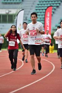 BIB: 3513, 2597, 6255
                            <button type="button" onclick="openModal(6105799)" class="btn btn-primary btn-sm float-right btn-popup" data-toggle="modal" data-target=".modal-high-quality">
                        <i class="fas fa-shopping-cart"></i> Add to Cart
                    </button>
                                            <button type="button" onclick="isThisMe(6105799, true)" class="btn btn-success btn-sm float-right btn-popup btn-isme hidden" data-toggle="tooltip" data-placement="bottom" title="นี่คือรูปของคุณใช่ไหม คลิกที่นี่เพื่อเอาเข้าอัลบั้ม">
                        <i class="fas fa-plus"></i> Add to album
                    </button>
                    <button type="button" onclick="isThisMe(6105799, false)" class="btn btn-warning btn-sm float-right btn-popup btn-isnotme hidden">
                        <i class="fas fa-ban"></i> Remove from album
                    </button>