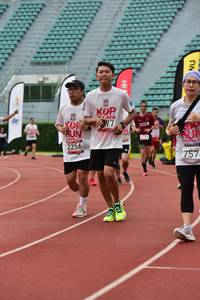 BIB: 2256, 757
                            <button type="button" onclick="openModal(6105323)" class="btn btn-primary btn-sm float-right btn-popup" data-toggle="modal" data-target=".modal-high-quality">
                        <i class="fas fa-shopping-cart"></i> Add to Cart
                    </button>
                                            <button type="button" onclick="isThisMe(6105323, true)" class="btn btn-success btn-sm float-right btn-popup btn-isme hidden" data-toggle="tooltip" data-placement="bottom" title="นี่คือรูปของคุณใช่ไหม คลิกที่นี่เพื่อเอาเข้าอัลบั้ม">
                        <i class="fas fa-plus"></i> Add to album
                    </button>
                    <button type="button" onclick="isThisMe(6105323, false)" class="btn btn-warning btn-sm float-right btn-popup btn-isnotme hidden">
                        <i class="fas fa-ban"></i> Remove from album
                    </button>