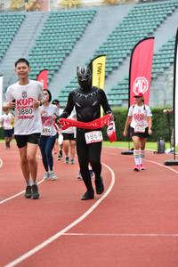 BIB: 3880, 694, 1628, 1869
                            <button type="button" onclick="openModal(6105257)" class="btn btn-primary btn-sm float-right btn-popup" data-toggle="modal" data-target=".modal-high-quality">
                        <i class="fas fa-shopping-cart"></i> Add to Cart
                    </button>
                                            <button type="button" onclick="isThisMe(6105257, true)" class="btn btn-success btn-sm float-right btn-popup btn-isme hidden" data-toggle="tooltip" data-placement="bottom" title="นี่คือรูปของคุณใช่ไหม คลิกที่นี่เพื่อเอาเข้าอัลบั้ม">
                        <i class="fas fa-plus"></i> Add to album
                    </button>
                    <button type="button" onclick="isThisMe(6105257, false)" class="btn btn-warning btn-sm float-right btn-popup btn-isnotme hidden">
                        <i class="fas fa-ban"></i> Remove from album
                    </button>