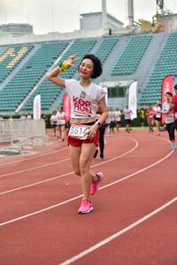 BIB: 551
                            <button type="button" onclick="openModal(6105443)" class="btn btn-primary btn-sm float-right btn-popup" data-toggle="modal" data-target=".modal-high-quality">
                        <i class="fas fa-shopping-cart"></i> Add to Cart
                    </button>
                                            <button type="button" onclick="isThisMe(6105443, true)" class="btn btn-success btn-sm float-right btn-popup btn-isme hidden" data-toggle="tooltip" data-placement="bottom" title="นี่คือรูปของคุณใช่ไหม คลิกที่นี่เพื่อเอาเข้าอัลบั้ม">
                        <i class="fas fa-plus"></i> Add to album
                    </button>
                    <button type="button" onclick="isThisMe(6105443, false)" class="btn btn-warning btn-sm float-right btn-popup btn-isnotme hidden">
                        <i class="fas fa-ban"></i> Remove from album
                    </button>