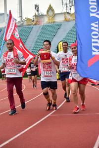 BIB: 3166, 2022, 1778
                            <button type="button" onclick="openModal(6105785)" class="btn btn-primary btn-sm float-right btn-popup" data-toggle="modal" data-target=".modal-high-quality">
                        <i class="fas fa-shopping-cart"></i> Add to Cart
                    </button>
                                            <button type="button" onclick="isThisMe(6105785, true)" class="btn btn-success btn-sm float-right btn-popup btn-isme hidden" data-toggle="tooltip" data-placement="bottom" title="นี่คือรูปของคุณใช่ไหม คลิกที่นี่เพื่อเอาเข้าอัลบั้ม">
                        <i class="fas fa-plus"></i> Add to album
                    </button>
                    <button type="button" onclick="isThisMe(6105785, false)" class="btn btn-warning btn-sm float-right btn-popup btn-isnotme hidden">
                        <i class="fas fa-ban"></i> Remove from album
                    </button>