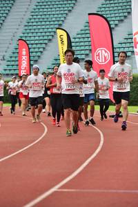 BIB: 799, 1909, 4821, 5733, 3762, 5152
                            <button type="button" onclick="openModal(6106081)" class="btn btn-primary btn-sm float-right btn-popup" data-toggle="modal" data-target=".modal-high-quality">
                        <i class="fas fa-shopping-cart"></i> Add to Cart
                    </button>
                                            <button type="button" onclick="isThisMe(6106081, true)" class="btn btn-success btn-sm float-right btn-popup btn-isme hidden" data-toggle="tooltip" data-placement="bottom" title="นี่คือรูปของคุณใช่ไหม คลิกที่นี่เพื่อเอาเข้าอัลบั้ม">
                        <i class="fas fa-plus"></i> Add to album
                    </button>
                    <button type="button" onclick="isThisMe(6106081, false)" class="btn btn-warning btn-sm float-right btn-popup btn-isnotme hidden">
                        <i class="fas fa-ban"></i> Remove from album
                    </button>