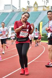 BIB: 4003
                            <button type="button" onclick="openModal(6105848)" class="btn btn-primary btn-sm float-right btn-popup" data-toggle="modal" data-target=".modal-high-quality">
                        <i class="fas fa-shopping-cart"></i> Add to Cart
                    </button>
                                            <button type="button" onclick="isThisMe(6105848, true)" class="btn btn-success btn-sm float-right btn-popup btn-isme hidden" data-toggle="tooltip" data-placement="bottom" title="นี่คือรูปของคุณใช่ไหม คลิกที่นี่เพื่อเอาเข้าอัลบั้ม">
                        <i class="fas fa-plus"></i> Add to album
                    </button>
                    <button type="button" onclick="isThisMe(6105848, false)" class="btn btn-warning btn-sm float-right btn-popup btn-isnotme hidden">
                        <i class="fas fa-ban"></i> Remove from album
                    </button>