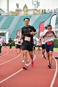 BIB: 5137, 5136
                            <button type="button" onclick="openModal(6105731)" class="btn btn-primary btn-sm float-right btn-popup" data-toggle="modal" data-target=".modal-high-quality">
                        <i class="fas fa-shopping-cart"></i> Add to Cart
                    </button>
                                            <button type="button" onclick="isThisMe(6105731, true)" class="btn btn-success btn-sm float-right btn-popup btn-isme hidden" data-toggle="tooltip" data-placement="bottom" title="นี่คือรูปของคุณใช่ไหม คลิกที่นี่เพื่อเอาเข้าอัลบั้ม">
                        <i class="fas fa-plus"></i> Add to album
                    </button>
                    <button type="button" onclick="isThisMe(6105731, false)" class="btn btn-warning btn-sm float-right btn-popup btn-isnotme hidden">
                        <i class="fas fa-ban"></i> Remove from album
                    </button>