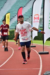 BIB: 4310, 4705
                            <button type="button" onclick="openModal(6105728)" class="btn btn-primary btn-sm float-right btn-popup" data-toggle="modal" data-target=".modal-high-quality">
                        <i class="fas fa-shopping-cart"></i> Add to Cart
                    </button>
                                            <button type="button" onclick="isThisMe(6105728, true)" class="btn btn-success btn-sm float-right btn-popup btn-isme hidden" data-toggle="tooltip" data-placement="bottom" title="นี่คือรูปของคุณใช่ไหม คลิกที่นี่เพื่อเอาเข้าอัลบั้ม">
                        <i class="fas fa-plus"></i> Add to album
                    </button>
                    <button type="button" onclick="isThisMe(6105728, false)" class="btn btn-warning btn-sm float-right btn-popup btn-isnotme hidden">
                        <i class="fas fa-ban"></i> Remove from album
                    </button>