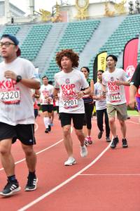 BIB: 2320, 515, 1764, 2901
                            <button type="button" onclick="openModal(6105681)" class="btn btn-primary btn-sm float-right btn-popup" data-toggle="modal" data-target=".modal-high-quality">
                        <i class="fas fa-shopping-cart"></i> Add to Cart
                    </button>
                                            <button type="button" onclick="isThisMe(6105681, true)" class="btn btn-success btn-sm float-right btn-popup btn-isme hidden" data-toggle="tooltip" data-placement="bottom" title="นี่คือรูปของคุณใช่ไหม คลิกที่นี่เพื่อเอาเข้าอัลบั้ม">
                        <i class="fas fa-plus"></i> Add to album
                    </button>
                    <button type="button" onclick="isThisMe(6105681, false)" class="btn btn-warning btn-sm float-right btn-popup btn-isnotme hidden">
                        <i class="fas fa-ban"></i> Remove from album
                    </button>