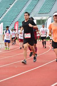 BIB: 155, 5149
                            <button type="button" onclick="openModal(6105580)" class="btn btn-primary btn-sm float-right btn-popup" data-toggle="modal" data-target=".modal-high-quality">
                        <i class="fas fa-shopping-cart"></i> Add to Cart
                    </button>
                                            <button type="button" onclick="isThisMe(6105580, true)" class="btn btn-success btn-sm float-right btn-popup btn-isme hidden" data-toggle="tooltip" data-placement="bottom" title="นี่คือรูปของคุณใช่ไหม คลิกที่นี่เพื่อเอาเข้าอัลบั้ม">
                        <i class="fas fa-plus"></i> Add to album
                    </button>
                    <button type="button" onclick="isThisMe(6105580, false)" class="btn btn-warning btn-sm float-right btn-popup btn-isnotme hidden">
                        <i class="fas fa-ban"></i> Remove from album
                    </button>