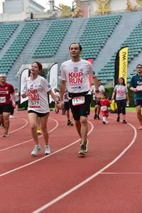 BIB: 1579, 180, 1578
                            <button type="button" onclick="openModal(6105369)" class="btn btn-primary btn-sm float-right btn-popup" data-toggle="modal" data-target=".modal-high-quality">
                        <i class="fas fa-shopping-cart"></i> Add to Cart
                    </button>
                                            <button type="button" onclick="isThisMe(6105369, true)" class="btn btn-success btn-sm float-right btn-popup btn-isme hidden" data-toggle="tooltip" data-placement="bottom" title="นี่คือรูปของคุณใช่ไหม คลิกที่นี่เพื่อเอาเข้าอัลบั้ม">
                        <i class="fas fa-plus"></i> Add to album
                    </button>
                    <button type="button" onclick="isThisMe(6105369, false)" class="btn btn-warning btn-sm float-right btn-popup btn-isnotme hidden">
                        <i class="fas fa-ban"></i> Remove from album
                    </button>