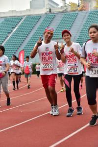 BIB: 201, 3592, 264, 738
                            <button type="button" onclick="openModal(6105595)" class="btn btn-primary btn-sm float-right btn-popup" data-toggle="modal" data-target=".modal-high-quality">
                        <i class="fas fa-shopping-cart"></i> Add to Cart
                    </button>
                                            <button type="button" onclick="isThisMe(6105595, true)" class="btn btn-success btn-sm float-right btn-popup btn-isme hidden" data-toggle="tooltip" data-placement="bottom" title="นี่คือรูปของคุณใช่ไหม คลิกที่นี่เพื่อเอาเข้าอัลบั้ม">
                        <i class="fas fa-plus"></i> Add to album
                    </button>
                    <button type="button" onclick="isThisMe(6105595, false)" class="btn btn-warning btn-sm float-right btn-popup btn-isnotme hidden">
                        <i class="fas fa-ban"></i> Remove from album
                    </button>