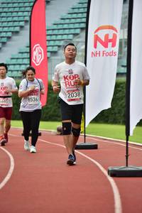 BIB: 2038, 8536, 8685
                            <button type="button" onclick="openModal(6105815)" class="btn btn-primary btn-sm float-right btn-popup" data-toggle="modal" data-target=".modal-high-quality">
                        <i class="fas fa-shopping-cart"></i> Add to Cart
                    </button>
                                            <button type="button" onclick="isThisMe(6105815, true)" class="btn btn-success btn-sm float-right btn-popup btn-isme hidden" data-toggle="tooltip" data-placement="bottom" title="นี่คือรูปของคุณใช่ไหม คลิกที่นี่เพื่อเอาเข้าอัลบั้ม">
                        <i class="fas fa-plus"></i> Add to album
                    </button>
                    <button type="button" onclick="isThisMe(6105815, false)" class="btn btn-warning btn-sm float-right btn-popup btn-isnotme hidden">
                        <i class="fas fa-ban"></i> Remove from album
                    </button>