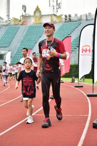 BIB: 474
                            <button type="button" onclick="openModal(6105466)" class="btn btn-primary btn-sm float-right btn-popup" data-toggle="modal" data-target=".modal-high-quality">
                        <i class="fas fa-shopping-cart"></i> Add to Cart
                    </button>
                                            <button type="button" onclick="isThisMe(6105466, true)" class="btn btn-success btn-sm float-right btn-popup btn-isme hidden" data-toggle="tooltip" data-placement="bottom" title="นี่คือรูปของคุณใช่ไหม คลิกที่นี่เพื่อเอาเข้าอัลบั้ม">
                        <i class="fas fa-plus"></i> Add to album
                    </button>
                    <button type="button" onclick="isThisMe(6105466, false)" class="btn btn-warning btn-sm float-right btn-popup btn-isnotme hidden">
                        <i class="fas fa-ban"></i> Remove from album
                    </button>