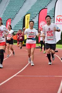 BIB: 4480, 430, 4042
                            <button type="button" onclick="openModal(6105883)" class="btn btn-primary btn-sm float-right btn-popup" data-toggle="modal" data-target=".modal-high-quality">
                        <i class="fas fa-shopping-cart"></i> Add to Cart
                    </button>
                                            <button type="button" onclick="isThisMe(6105883, true)" class="btn btn-success btn-sm float-right btn-popup btn-isme hidden" data-toggle="tooltip" data-placement="bottom" title="นี่คือรูปของคุณใช่ไหม คลิกที่นี่เพื่อเอาเข้าอัลบั้ม">
                        <i class="fas fa-plus"></i> Add to album
                    </button>
                    <button type="button" onclick="isThisMe(6105883, false)" class="btn btn-warning btn-sm float-right btn-popup btn-isnotme hidden">
                        <i class="fas fa-ban"></i> Remove from album
                    </button>