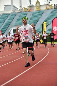 BIB: 201, 4712
                            <button type="button" onclick="openModal(6105649)" class="btn btn-primary btn-sm float-right btn-popup" data-toggle="modal" data-target=".modal-high-quality">
                        <i class="fas fa-shopping-cart"></i> Add to Cart
                    </button>
                                            <button type="button" onclick="isThisMe(6105649, true)" class="btn btn-success btn-sm float-right btn-popup btn-isme hidden" data-toggle="tooltip" data-placement="bottom" title="นี่คือรูปของคุณใช่ไหม คลิกที่นี่เพื่อเอาเข้าอัลบั้ม">
                        <i class="fas fa-plus"></i> Add to album
                    </button>
                    <button type="button" onclick="isThisMe(6105649, false)" class="btn btn-warning btn-sm float-right btn-popup btn-isnotme hidden">
                        <i class="fas fa-ban"></i> Remove from album
                    </button>