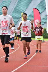 BIB: 201, 4104, 1190, 2575
                            <button type="button" onclick="openModal(6106025)" class="btn btn-primary btn-sm float-right btn-popup" data-toggle="modal" data-target=".modal-high-quality">
                        <i class="fas fa-shopping-cart"></i> Add to Cart
                    </button>
                                            <button type="button" onclick="isThisMe(6106025, true)" class="btn btn-success btn-sm float-right btn-popup btn-isme hidden" data-toggle="tooltip" data-placement="bottom" title="นี่คือรูปของคุณใช่ไหม คลิกที่นี่เพื่อเอาเข้าอัลบั้ม">
                        <i class="fas fa-plus"></i> Add to album
                    </button>
                    <button type="button" onclick="isThisMe(6106025, false)" class="btn btn-warning btn-sm float-right btn-popup btn-isnotme hidden">
                        <i class="fas fa-ban"></i> Remove from album
                    </button>