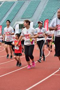 BIB: 525, 6955, 5854, 757
                            <button type="button" onclick="openModal(6105766)" class="btn btn-primary btn-sm float-right btn-popup" data-toggle="modal" data-target=".modal-high-quality">
                        <i class="fas fa-shopping-cart"></i> Add to Cart
                    </button>
                                            <button type="button" onclick="isThisMe(6105766, true)" class="btn btn-success btn-sm float-right btn-popup btn-isme hidden" data-toggle="tooltip" data-placement="bottom" title="นี่คือรูปของคุณใช่ไหม คลิกที่นี่เพื่อเอาเข้าอัลบั้ม">
                        <i class="fas fa-plus"></i> Add to album
                    </button>
                    <button type="button" onclick="isThisMe(6105766, false)" class="btn btn-warning btn-sm float-right btn-popup btn-isnotme hidden">
                        <i class="fas fa-ban"></i> Remove from album
                    </button>