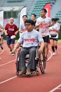 BIB: 2635
                            <button type="button" onclick="openModal(6105918)" class="btn btn-primary btn-sm float-right btn-popup" data-toggle="modal" data-target=".modal-high-quality">
                        <i class="fas fa-shopping-cart"></i> Add to Cart
                    </button>
                                            <button type="button" onclick="isThisMe(6105918, true)" class="btn btn-success btn-sm float-right btn-popup btn-isme hidden" data-toggle="tooltip" data-placement="bottom" title="นี่คือรูปของคุณใช่ไหม คลิกที่นี่เพื่อเอาเข้าอัลบั้ม">
                        <i class="fas fa-plus"></i> Add to album
                    </button>
                    <button type="button" onclick="isThisMe(6105918, false)" class="btn btn-warning btn-sm float-right btn-popup btn-isnotme hidden">
                        <i class="fas fa-ban"></i> Remove from album
                    </button>