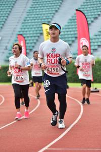 BIB: 2471, 201, 4198, 1846
                            <button type="button" onclick="openModal(6106053)" class="btn btn-primary btn-sm float-right btn-popup" data-toggle="modal" data-target=".modal-high-quality">
                        <i class="fas fa-shopping-cart"></i> Add to Cart
                    </button>
                                            <button type="button" onclick="isThisMe(6106053, true)" class="btn btn-success btn-sm float-right btn-popup btn-isme hidden" data-toggle="tooltip" data-placement="bottom" title="นี่คือรูปของคุณใช่ไหม คลิกที่นี่เพื่อเอาเข้าอัลบั้ม">
                        <i class="fas fa-plus"></i> Add to album
                    </button>
                    <button type="button" onclick="isThisMe(6106053, false)" class="btn btn-warning btn-sm float-right btn-popup btn-isnotme hidden">
                        <i class="fas fa-ban"></i> Remove from album
                    </button>