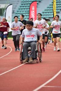 BIB: 1188
                            <button type="button" onclick="openModal(6105911)" class="btn btn-primary btn-sm float-right btn-popup" data-toggle="modal" data-target=".modal-high-quality">
                        <i class="fas fa-shopping-cart"></i> Add to Cart
                    </button>
                                            <button type="button" onclick="isThisMe(6105911, true)" class="btn btn-success btn-sm float-right btn-popup btn-isme hidden" data-toggle="tooltip" data-placement="bottom" title="นี่คือรูปของคุณใช่ไหม คลิกที่นี่เพื่อเอาเข้าอัลบั้ม">
                        <i class="fas fa-plus"></i> Add to album
                    </button>
                    <button type="button" onclick="isThisMe(6105911, false)" class="btn btn-warning btn-sm float-right btn-popup btn-isnotme hidden">
                        <i class="fas fa-ban"></i> Remove from album
                    </button>