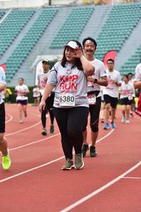 BIB: 2019, 6380
                            <button type="button" onclick="openModal(6105556)" class="btn btn-primary btn-sm float-right btn-popup" data-toggle="modal" data-target=".modal-high-quality">
                        <i class="fas fa-shopping-cart"></i> Add to Cart
                    </button>
                                            <button type="button" onclick="isThisMe(6105556, true)" class="btn btn-success btn-sm float-right btn-popup btn-isme hidden" data-toggle="tooltip" data-placement="bottom" title="นี่คือรูปของคุณใช่ไหม คลิกที่นี่เพื่อเอาเข้าอัลบั้ม">
                        <i class="fas fa-plus"></i> Add to album
                    </button>
                    <button type="button" onclick="isThisMe(6105556, false)" class="btn btn-warning btn-sm float-right btn-popup btn-isnotme hidden">
                        <i class="fas fa-ban"></i> Remove from album
                    </button>