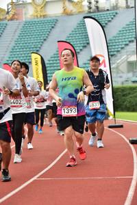 BIB: 4402, 4837, 1393
                            <button type="button" onclick="openModal(6106142)" class="btn btn-primary btn-sm float-right btn-popup" data-toggle="modal" data-target=".modal-high-quality">
                        <i class="fas fa-shopping-cart"></i> Add to Cart
                    </button>
                                            <button type="button" onclick="isThisMe(6106142, true)" class="btn btn-success btn-sm float-right btn-popup btn-isme hidden" data-toggle="tooltip" data-placement="bottom" title="นี่คือรูปของคุณใช่ไหม คลิกที่นี่เพื่อเอาเข้าอัลบั้ม">
                        <i class="fas fa-plus"></i> Add to album
                    </button>
                    <button type="button" onclick="isThisMe(6106142, false)" class="btn btn-warning btn-sm float-right btn-popup btn-isnotme hidden">
                        <i class="fas fa-ban"></i> Remove from album
                    </button>