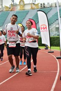 BIB: 3744, 3772, 3747
                            <button type="button" onclick="openModal(6106147)" class="btn btn-primary btn-sm float-right btn-popup" data-toggle="modal" data-target=".modal-high-quality">
                        <i class="fas fa-shopping-cart"></i> Add to Cart
                    </button>
                                            <button type="button" onclick="isThisMe(6106147, true)" class="btn btn-success btn-sm float-right btn-popup btn-isme hidden" data-toggle="tooltip" data-placement="bottom" title="นี่คือรูปของคุณใช่ไหม คลิกที่นี่เพื่อเอาเข้าอัลบั้ม">
                        <i class="fas fa-plus"></i> Add to album
                    </button>
                    <button type="button" onclick="isThisMe(6106147, false)" class="btn btn-warning btn-sm float-right btn-popup btn-isnotme hidden">
                        <i class="fas fa-ban"></i> Remove from album
                    </button>