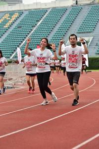 BIB: 2362, 12363, 2877
                            <button type="button" onclick="openModal(6106223)" class="btn btn-primary btn-sm float-right btn-popup" data-toggle="modal" data-target=".modal-high-quality">
                        <i class="fas fa-shopping-cart"></i> Add to Cart
                    </button>
                                            <button type="button" onclick="isThisMe(6106223, true)" class="btn btn-success btn-sm float-right btn-popup btn-isme hidden" data-toggle="tooltip" data-placement="bottom" title="นี่คือรูปของคุณใช่ไหม คลิกที่นี่เพื่อเอาเข้าอัลบั้ม">
                        <i class="fas fa-plus"></i> Add to album
                    </button>
                    <button type="button" onclick="isThisMe(6106223, false)" class="btn btn-warning btn-sm float-right btn-popup btn-isnotme hidden">
                        <i class="fas fa-ban"></i> Remove from album
                    </button>