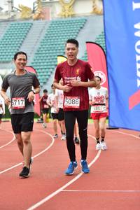 BIB: 5717, 5088, 4802
                            <button type="button" onclick="openModal(6106189)" class="btn btn-primary btn-sm float-right btn-popup" data-toggle="modal" data-target=".modal-high-quality">
                        <i class="fas fa-shopping-cart"></i> Add to Cart
                    </button>
                                            <button type="button" onclick="isThisMe(6106189, true)" class="btn btn-success btn-sm float-right btn-popup btn-isme hidden" data-toggle="tooltip" data-placement="bottom" title="นี่คือรูปของคุณใช่ไหม คลิกที่นี่เพื่อเอาเข้าอัลบั้ม">
                        <i class="fas fa-plus"></i> Add to album
                    </button>
                    <button type="button" onclick="isThisMe(6106189, false)" class="btn btn-warning btn-sm float-right btn-popup btn-isnotme hidden">
                        <i class="fas fa-ban"></i> Remove from album
                    </button>