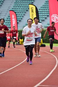 BIB: 8952, 4353
                            <button type="button" onclick="openModal(6106225)" class="btn btn-primary btn-sm float-right btn-popup" data-toggle="modal" data-target=".modal-high-quality">
                        <i class="fas fa-shopping-cart"></i> Add to Cart
                    </button>
                                            <button type="button" onclick="isThisMe(6106225, true)" class="btn btn-success btn-sm float-right btn-popup btn-isme hidden" data-toggle="tooltip" data-placement="bottom" title="นี่คือรูปของคุณใช่ไหม คลิกที่นี่เพื่อเอาเข้าอัลบั้ม">
                        <i class="fas fa-plus"></i> Add to album
                    </button>
                    <button type="button" onclick="isThisMe(6106225, false)" class="btn btn-warning btn-sm float-right btn-popup btn-isnotme hidden">
                        <i class="fas fa-ban"></i> Remove from album
                    </button>