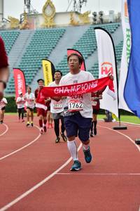 BIB: 3877, 1762, 334
                            <button type="button" onclick="openModal(6106324)" class="btn btn-primary btn-sm float-right btn-popup" data-toggle="modal" data-target=".modal-high-quality">
                        <i class="fas fa-shopping-cart"></i> Add to Cart
                    </button>
                                            <button type="button" onclick="isThisMe(6106324, true)" class="btn btn-success btn-sm float-right btn-popup btn-isme hidden" data-toggle="tooltip" data-placement="bottom" title="นี่คือรูปของคุณใช่ไหม คลิกที่นี่เพื่อเอาเข้าอัลบั้ม">
                        <i class="fas fa-plus"></i> Add to album
                    </button>
                    <button type="button" onclick="isThisMe(6106324, false)" class="btn btn-warning btn-sm float-right btn-popup btn-isnotme hidden">
                        <i class="fas fa-ban"></i> Remove from album
                    </button>