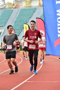 BIB: 4802, 5088, 6717
                            <button type="button" onclick="openModal(6106188)" class="btn btn-primary btn-sm float-right btn-popup" data-toggle="modal" data-target=".modal-high-quality">
                        <i class="fas fa-shopping-cart"></i> Add to Cart
                    </button>
                                            <button type="button" onclick="isThisMe(6106188, true)" class="btn btn-success btn-sm float-right btn-popup btn-isme hidden" data-toggle="tooltip" data-placement="bottom" title="นี่คือรูปของคุณใช่ไหม คลิกที่นี่เพื่อเอาเข้าอัลบั้ม">
                        <i class="fas fa-plus"></i> Add to album
                    </button>
                    <button type="button" onclick="isThisMe(6106188, false)" class="btn btn-warning btn-sm float-right btn-popup btn-isnotme hidden">
                        <i class="fas fa-ban"></i> Remove from album
                    </button>