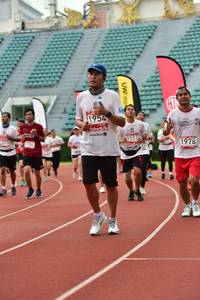 BIB: 1954, 201, 1557, 1978
                            <button type="button" onclick="openModal(6106129)" class="btn btn-primary btn-sm float-right btn-popup" data-toggle="modal" data-target=".modal-high-quality">
                        <i class="fas fa-shopping-cart"></i> Add to Cart
                    </button>
                                            <button type="button" onclick="isThisMe(6106129, true)" class="btn btn-success btn-sm float-right btn-popup btn-isme hidden" data-toggle="tooltip" data-placement="bottom" title="นี่คือรูปของคุณใช่ไหม คลิกที่นี่เพื่อเอาเข้าอัลบั้ม">
                        <i class="fas fa-plus"></i> Add to album
                    </button>
                    <button type="button" onclick="isThisMe(6106129, false)" class="btn btn-warning btn-sm float-right btn-popup btn-isnotme hidden">
                        <i class="fas fa-ban"></i> Remove from album
                    </button>