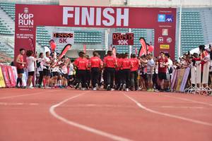 BIB: 20198, 14459, 0204
                            <button type="button" onclick="openModal(6107701)" class="btn btn-primary btn-sm float-right btn-popup" data-toggle="modal" data-target=".modal-high-quality">
                        <i class="fas fa-shopping-cart"></i> Add to Cart
                    </button>
                                            <button type="button" onclick="isThisMe(6107701, true)" class="btn btn-success btn-sm float-right btn-popup btn-isme hidden" data-toggle="tooltip" data-placement="bottom" title="นี่คือรูปของคุณใช่ไหม คลิกที่นี่เพื่อเอาเข้าอัลบั้ม">
                        <i class="fas fa-plus"></i> Add to album
                    </button>
                    <button type="button" onclick="isThisMe(6107701, false)" class="btn btn-warning btn-sm float-right btn-popup btn-isnotme hidden">
                        <i class="fas fa-ban"></i> Remove from album
                    </button>