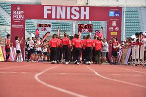 BIB: 201, 445, 020413
                            <button type="button" onclick="openModal(6107692)" class="btn btn-primary btn-sm float-right btn-popup" data-toggle="modal" data-target=".modal-high-quality">
                        <i class="fas fa-shopping-cart"></i> Add to Cart
                    </button>
                                            <button type="button" onclick="isThisMe(6107692, true)" class="btn btn-success btn-sm float-right btn-popup btn-isme hidden" data-toggle="tooltip" data-placement="bottom" title="นี่คือรูปของคุณใช่ไหม คลิกที่นี่เพื่อเอาเข้าอัลบั้ม">
                        <i class="fas fa-plus"></i> Add to album
                    </button>
                    <button type="button" onclick="isThisMe(6107692, false)" class="btn btn-warning btn-sm float-right btn-popup btn-isnotme hidden">
                        <i class="fas fa-ban"></i> Remove from album
                    </button>