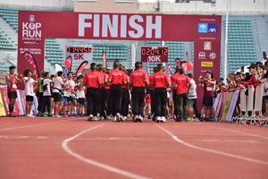 BIB: 201, 4458, 0204
                            <button type="button" onclick="openModal(6107683)" class="btn btn-primary btn-sm float-right btn-popup" data-toggle="modal" data-target=".modal-high-quality">
                        <i class="fas fa-shopping-cart"></i> Add to Cart
                    </button>
                                            <button type="button" onclick="isThisMe(6107683, true)" class="btn btn-success btn-sm float-right btn-popup btn-isme hidden" data-toggle="tooltip" data-placement="bottom" title="นี่คือรูปของคุณใช่ไหม คลิกที่นี่เพื่อเอาเข้าอัลบั้ม">
                        <i class="fas fa-plus"></i> Add to album
                    </button>
                    <button type="button" onclick="isThisMe(6107683, false)" class="btn btn-warning btn-sm float-right btn-popup btn-isnotme hidden">
                        <i class="fas fa-ban"></i> Remove from album
                    </button>