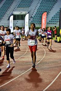 BIB: 0814, 8369
                            <button type="button" onclick="openModal(6083925)" class="btn btn-primary btn-sm float-right btn-popup" data-toggle="modal" data-target=".modal-high-quality">
                        <i class="fas fa-shopping-cart"></i> Add to Cart
                    </button>
                                            <button type="button" onclick="isThisMe(6083925, true)" class="btn btn-success btn-sm float-right btn-popup btn-isme hidden" data-toggle="tooltip" data-placement="bottom" title="นี่คือรูปของคุณใช่ไหม คลิกที่นี่เพื่อเอาเข้าอัลบั้ม">
                        <i class="fas fa-plus"></i> Add to album
                    </button>
                    <button type="button" onclick="isThisMe(6083925, false)" class="btn btn-warning btn-sm float-right btn-popup btn-isnotme hidden">
                        <i class="fas fa-ban"></i> Remove from album
                    </button>