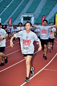 BIB: 2872, 6679, 7435
                            <button type="button" onclick="openModal(6078447)" class="btn btn-primary btn-sm float-right btn-popup" data-toggle="modal" data-target=".modal-high-quality">
                        <i class="fas fa-shopping-cart"></i> Add to Cart
                    </button>
                                            <button type="button" onclick="isThisMe(6078447, true)" class="btn btn-success btn-sm float-right btn-popup btn-isme hidden" data-toggle="tooltip" data-placement="bottom" title="นี่คือรูปของคุณใช่ไหม คลิกที่นี่เพื่อเอาเข้าอัลบั้ม">
                        <i class="fas fa-plus"></i> Add to album
                    </button>
                    <button type="button" onclick="isThisMe(6078447, false)" class="btn btn-warning btn-sm float-right btn-popup btn-isnotme hidden">
                        <i class="fas fa-ban"></i> Remove from album
                    </button>