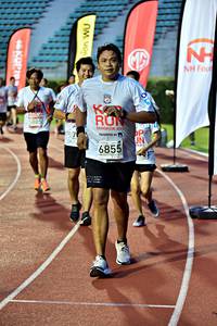 BIB: 6855, 5885, 201
                            <button type="button" onclick="openModal(6078401)" class="btn btn-primary btn-sm float-right btn-popup" data-toggle="modal" data-target=".modal-high-quality">
                        <i class="fas fa-shopping-cart"></i> Add to Cart
                    </button>
                                            <button type="button" onclick="isThisMe(6078401, true)" class="btn btn-success btn-sm float-right btn-popup btn-isme hidden" data-toggle="tooltip" data-placement="bottom" title="นี่คือรูปของคุณใช่ไหม คลิกที่นี่เพื่อเอาเข้าอัลบั้ม">
                        <i class="fas fa-plus"></i> Add to album
                    </button>
                    <button type="button" onclick="isThisMe(6078401, false)" class="btn btn-warning btn-sm float-right btn-popup btn-isnotme hidden">
                        <i class="fas fa-ban"></i> Remove from album
                    </button>