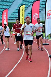 BIB: 2925, 690
                            <button type="button" onclick="openModal(6078756)" class="btn btn-primary btn-sm float-right btn-popup" data-toggle="modal" data-target=".modal-high-quality">
                        <i class="fas fa-shopping-cart"></i> Add to Cart
                    </button>
                                            <button type="button" onclick="isThisMe(6078756, true)" class="btn btn-success btn-sm float-right btn-popup btn-isme hidden" data-toggle="tooltip" data-placement="bottom" title="นี่คือรูปของคุณใช่ไหม คลิกที่นี่เพื่อเอาเข้าอัลบั้ม">
                        <i class="fas fa-plus"></i> Add to album
                    </button>
                    <button type="button" onclick="isThisMe(6078756, false)" class="btn btn-warning btn-sm float-right btn-popup btn-isnotme hidden">
                        <i class="fas fa-ban"></i> Remove from album
                    </button>