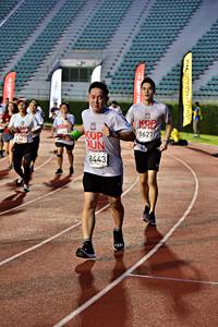 BIB: 8627, 8443
                            <button type="button" onclick="openModal(6077899)" class="btn btn-primary btn-sm float-right btn-popup" data-toggle="modal" data-target=".modal-high-quality">
                        <i class="fas fa-shopping-cart"></i> Add to Cart
                    </button>
                                            <button type="button" onclick="isThisMe(6077899, true)" class="btn btn-success btn-sm float-right btn-popup btn-isme hidden" data-toggle="tooltip" data-placement="bottom" title="นี่คือรูปของคุณใช่ไหม คลิกที่นี่เพื่อเอาเข้าอัลบั้ม">
                        <i class="fas fa-plus"></i> Add to album
                    </button>
                    <button type="button" onclick="isThisMe(6077899, false)" class="btn btn-warning btn-sm float-right btn-popup btn-isnotme hidden">
                        <i class="fas fa-ban"></i> Remove from album
                    </button>