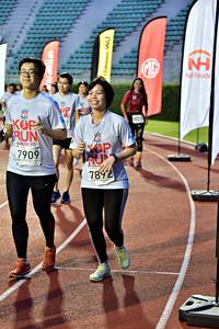 BIB: 2010, 7892, 7909
                            <button type="button" onclick="openModal(6078317)" class="btn btn-primary btn-sm float-right btn-popup" data-toggle="modal" data-target=".modal-high-quality">
                        <i class="fas fa-shopping-cart"></i> Add to Cart
                    </button>
                                            <button type="button" onclick="isThisMe(6078317, true)" class="btn btn-success btn-sm float-right btn-popup btn-isme hidden" data-toggle="tooltip" data-placement="bottom" title="นี่คือรูปของคุณใช่ไหม คลิกที่นี่เพื่อเอาเข้าอัลบั้ม">
                        <i class="fas fa-plus"></i> Add to album
                    </button>
                    <button type="button" onclick="isThisMe(6078317, false)" class="btn btn-warning btn-sm float-right btn-popup btn-isnotme hidden">
                        <i class="fas fa-ban"></i> Remove from album
                    </button>