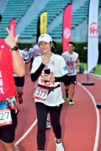 BIB: 1377
                            <button type="button" onclick="openModal(6078588)" class="btn btn-primary btn-sm float-right btn-popup" data-toggle="modal" data-target=".modal-high-quality">
                        <i class="fas fa-shopping-cart"></i> Add to Cart
                    </button>
                                            <button type="button" onclick="isThisMe(6078588, true)" class="btn btn-success btn-sm float-right btn-popup btn-isme hidden" data-toggle="tooltip" data-placement="bottom" title="นี่คือรูปของคุณใช่ไหม คลิกที่นี่เพื่อเอาเข้าอัลบั้ม">
                        <i class="fas fa-plus"></i> Add to album
                    </button>
                    <button type="button" onclick="isThisMe(6078588, false)" class="btn btn-warning btn-sm float-right btn-popup btn-isnotme hidden">
                        <i class="fas fa-ban"></i> Remove from album
                    </button>